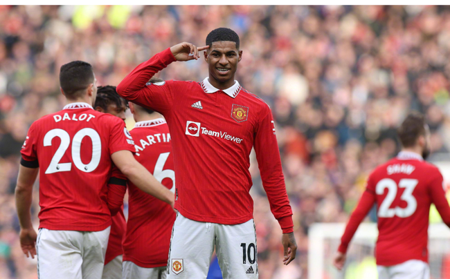 的比赛中依 的比赛中依